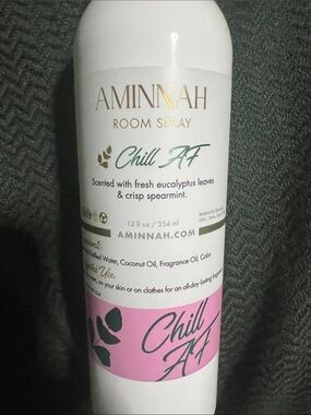AMINNAH Chill AF White Room Spray - Eucalyptus & Spearmint